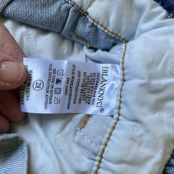 BLANKNYC Paperbag High Rise Wide Leg Jeans - Picture 5 of 10